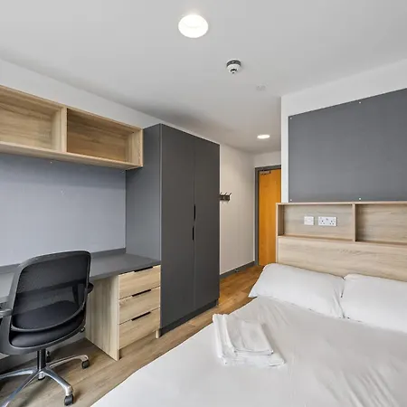בית נופש Ensuite For 2 Near *