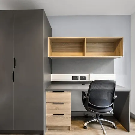 Ensuite For 2 Near * קורק